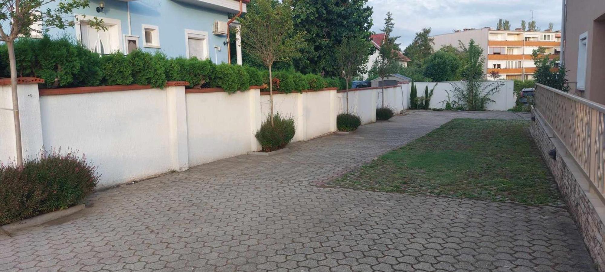Siesta Apartmanhaz Balatonfuered Exterior foto